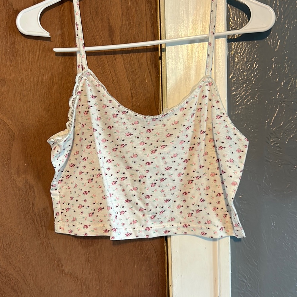 White floral crop top